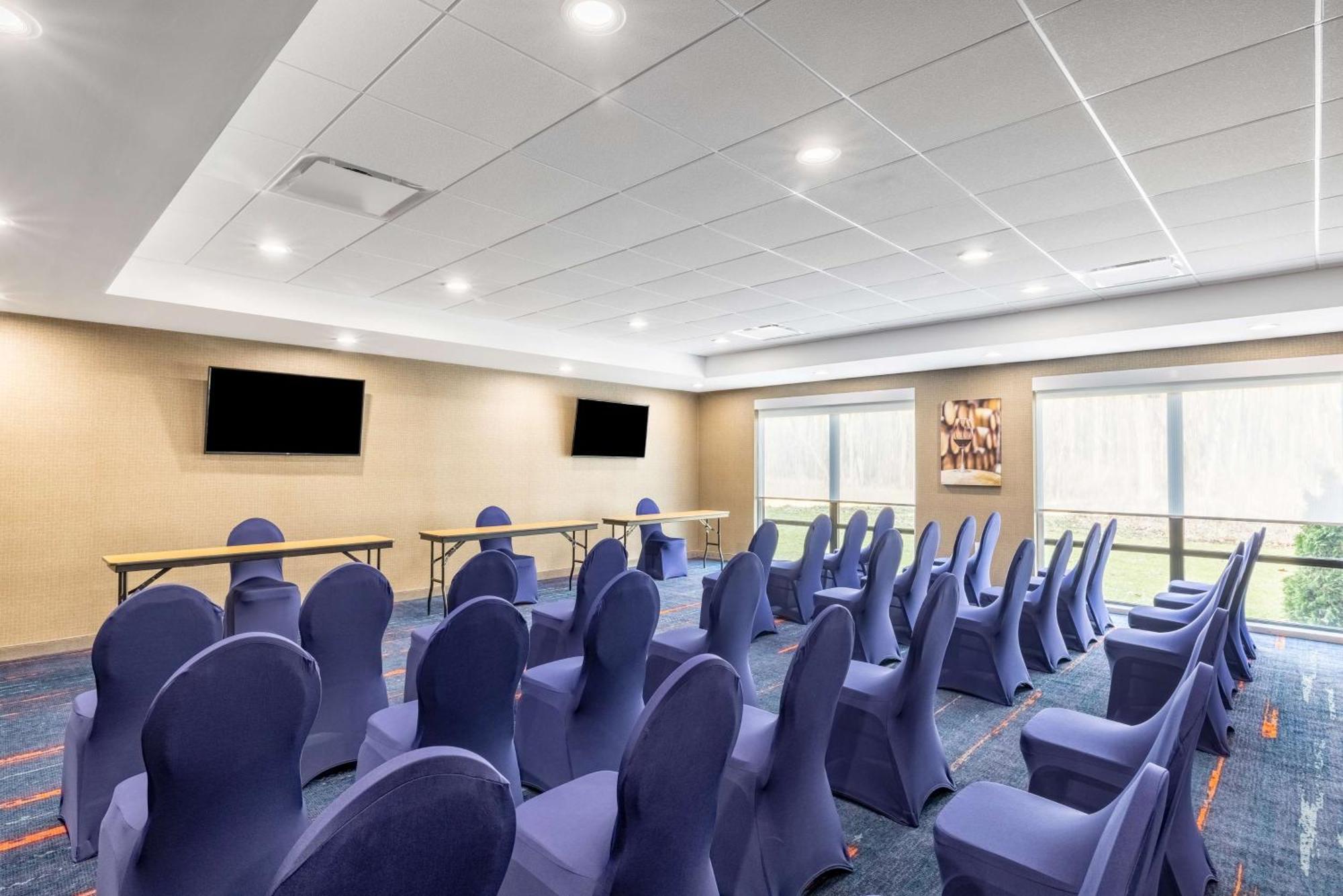 Hampton Inn & Suites Benton Harbor, Mi Εξωτερικό φωτογραφία