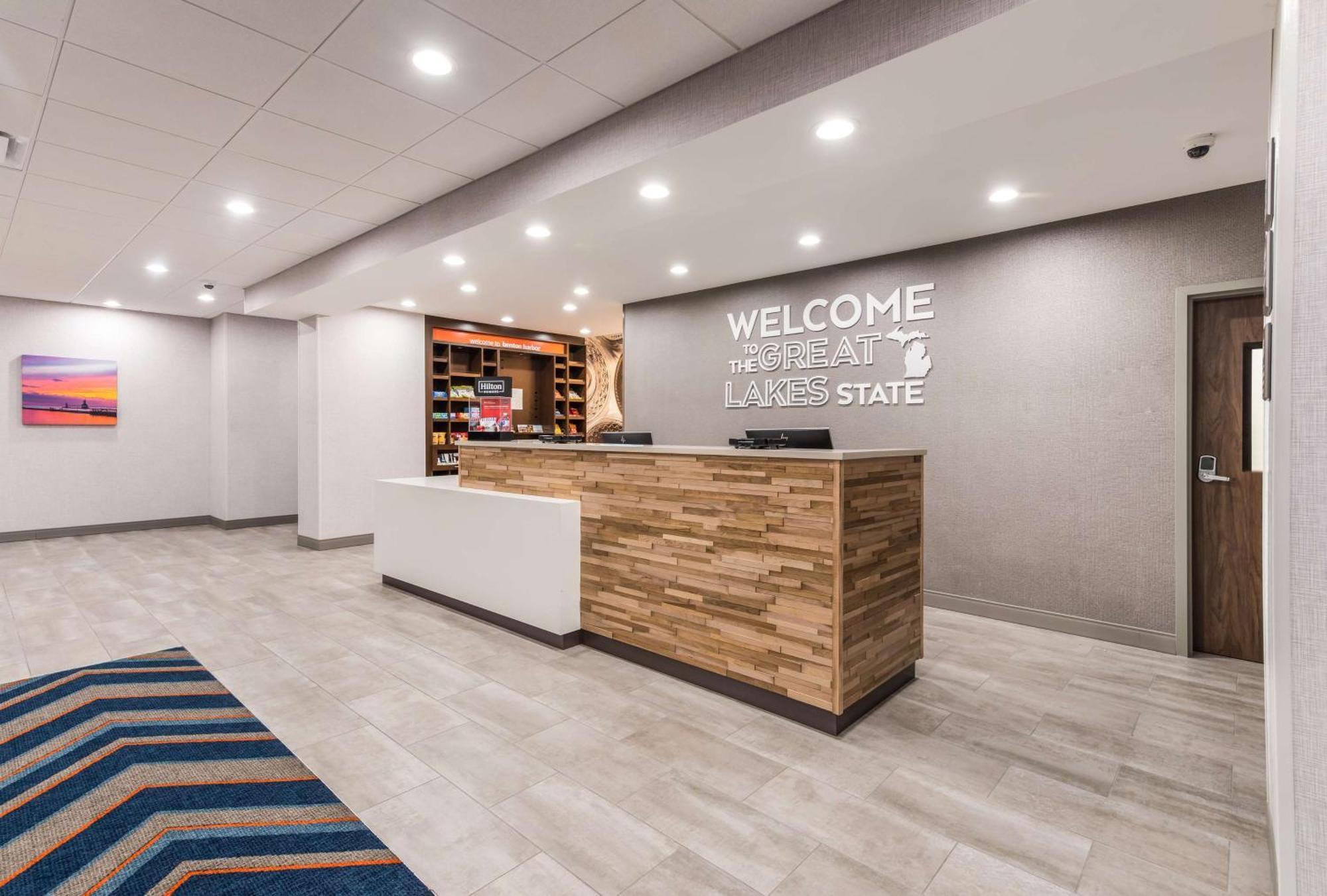 Hampton Inn & Suites Benton Harbor, Mi Εξωτερικό φωτογραφία